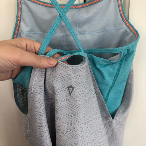 Ivivva by Lululemon girl’s tank top with bra liner - Picture 6 of 11